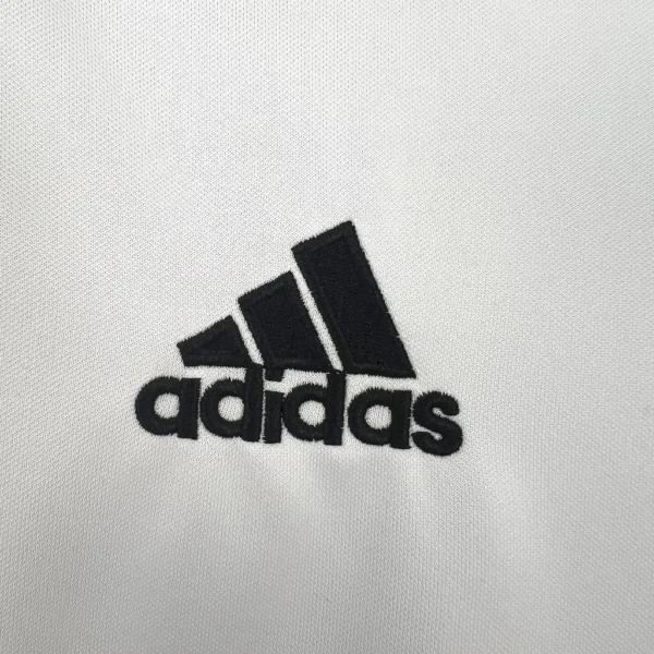 2003/2004 Retro Real Madrid Home Football Shirt