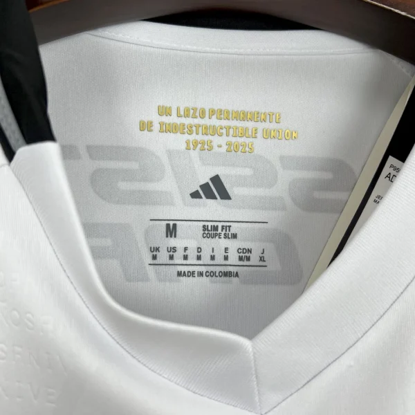2025/2026 Colo Colo Home Football Shirt