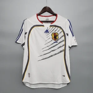 2006 Retro Japan Away Football Shirt