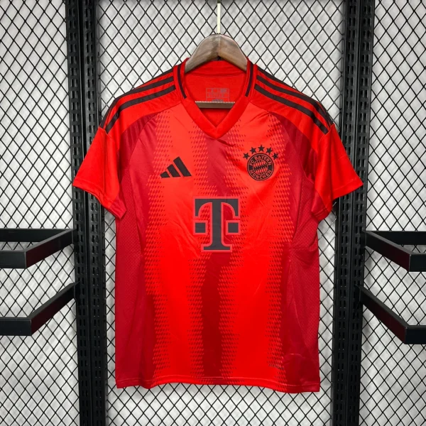 2024/2025 Bayern Munchen Home Football Shirt