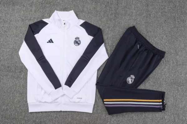 2023/2024 Real Madrid Long Zipped Jacket White Football Shirt