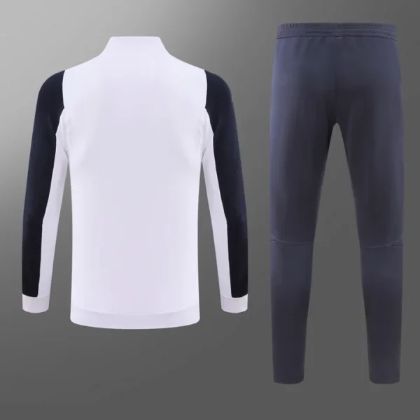 2023/2024 Real Madrid Long Zipped Jacket White Football Shirt