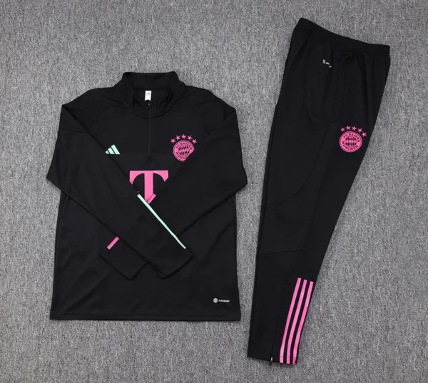 2023/2024 Bayern Munchen Half-Pull Training Suit Black Football Shirt