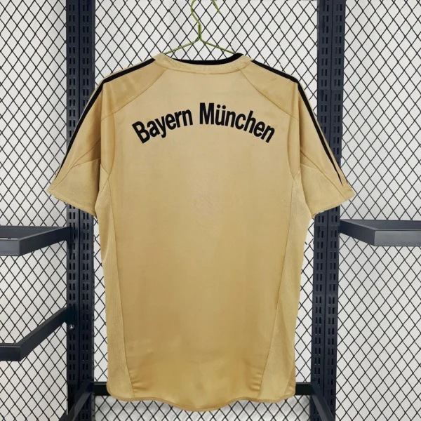 2004/2005 Retro Bayern Munchen Away Football Shirt