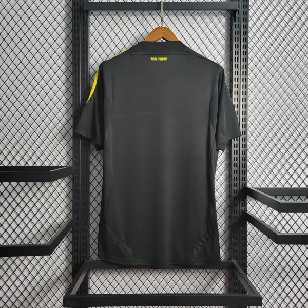 2011/2012 Retro Real Madrid Goalkeeper Football Shirt