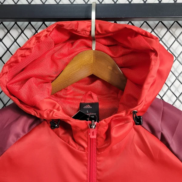 2023/2024 Bayern Munchen Windbreaker Red Football Shirt