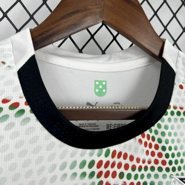 2025/2026 Portugal Women Away Shirt