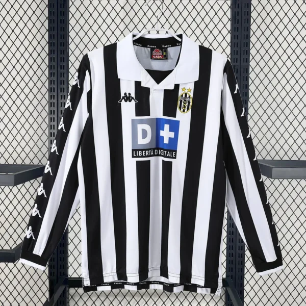 1999/2000 Retro Long Sleeve Juventus Home Football Shirt