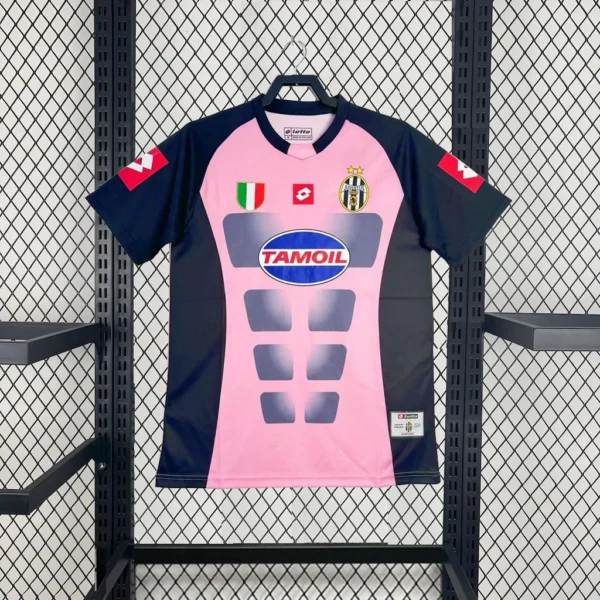 2002/2003 Juventus Goalkeeper Jersey