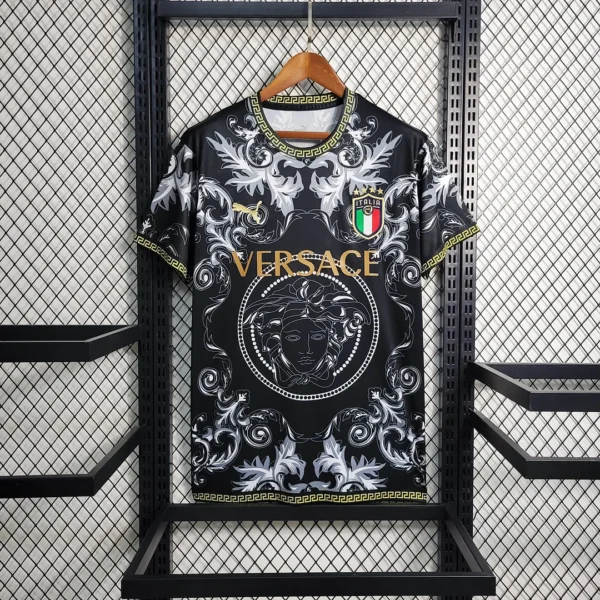 56d574835e4ec6b6139ba28400b59a47_1080x.webp 2023 Italy Special Edition Black Football Shirt