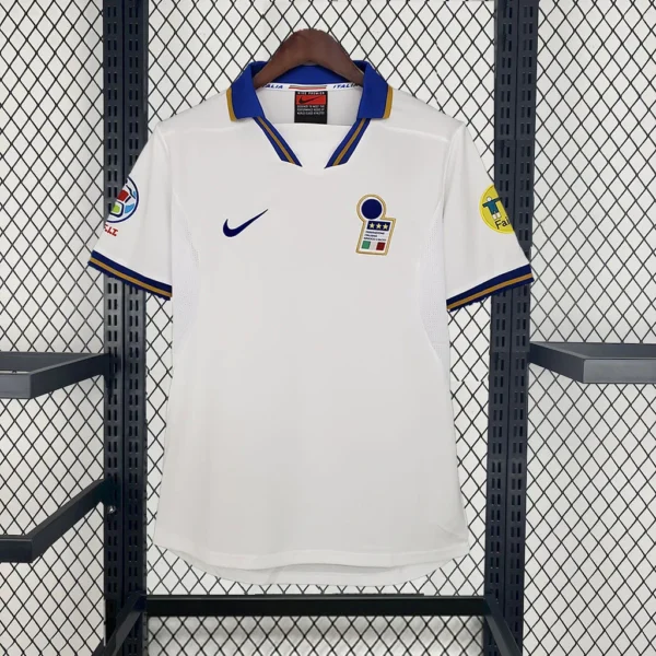 1996 Retro Italy Away Football Shirt
