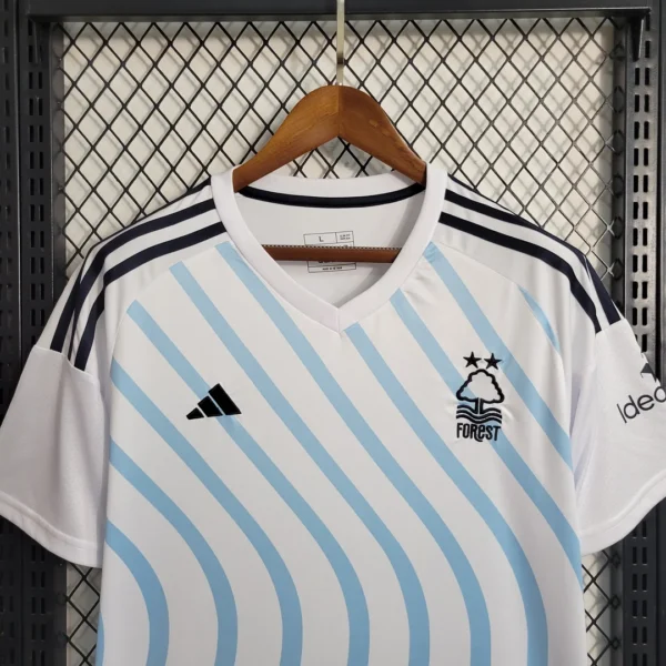 2023/2024 Nottingham Forest Away Football Shirt