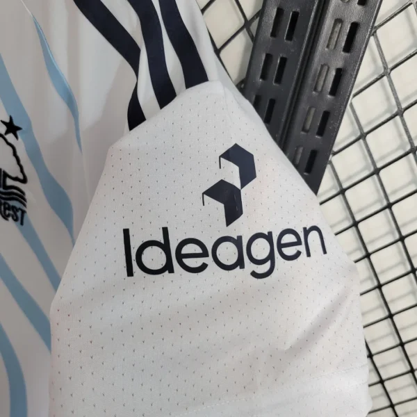 2023/2024 Nottingham Forest Away Football Shirt